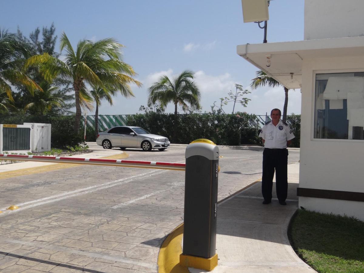 Amara Cancun Beachfront Condo Kültér fotó