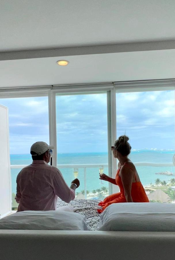 Amara Cancun Beachfront Condo Kültér fotó